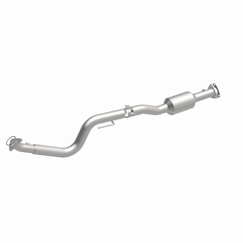 MagnaFlow 2009 Chevrolet Express 4500 V8 6.0L Right Underbody Catalytic Converter - DTX Performance