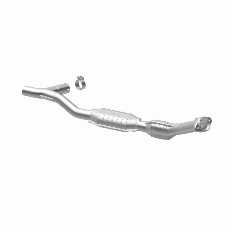 MagnaFlow Conv DF 97-98 Ford Trucks 5.4L - DTX Performance