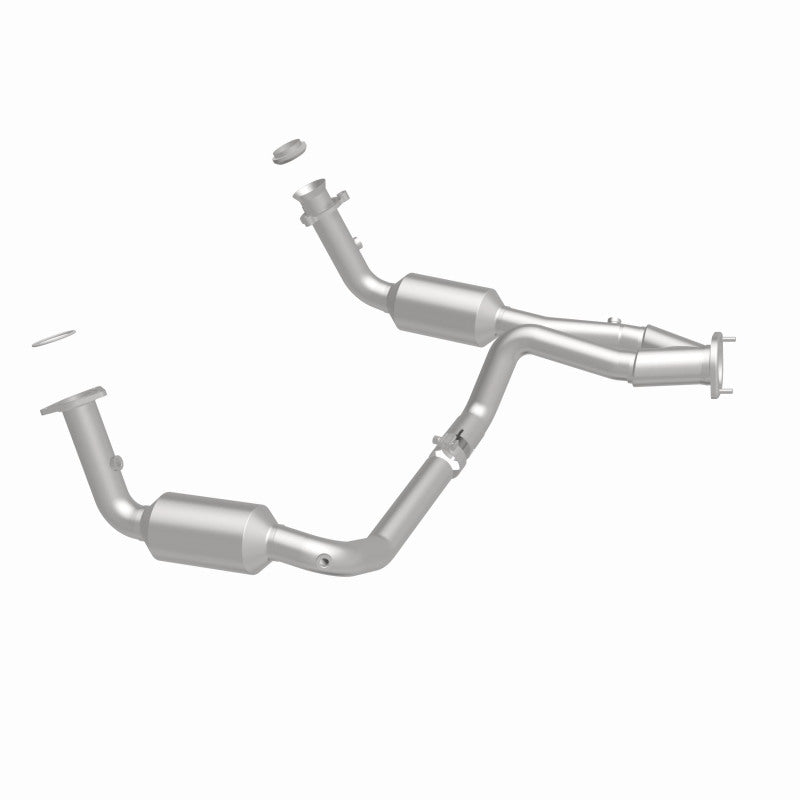 MagnaFlow Conv Direct Fit OEM 2005 GMC Sierra/Chevrolet Silverado 1500/Cadillac Escalade Underbody - DTX Performance