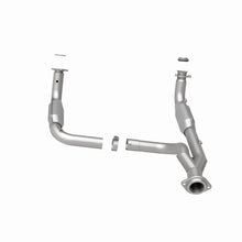 Load image into Gallery viewer, MagnaFlow Conv DF 07-09 Hummer Truck H2 Y-Pipe Assy - DTX Performance