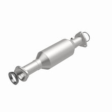 Load image into Gallery viewer, MagnaFlow California Direct-Fit Catalytic Converter 97-01 Honda CR-V L4 2.0L - DTX Performance