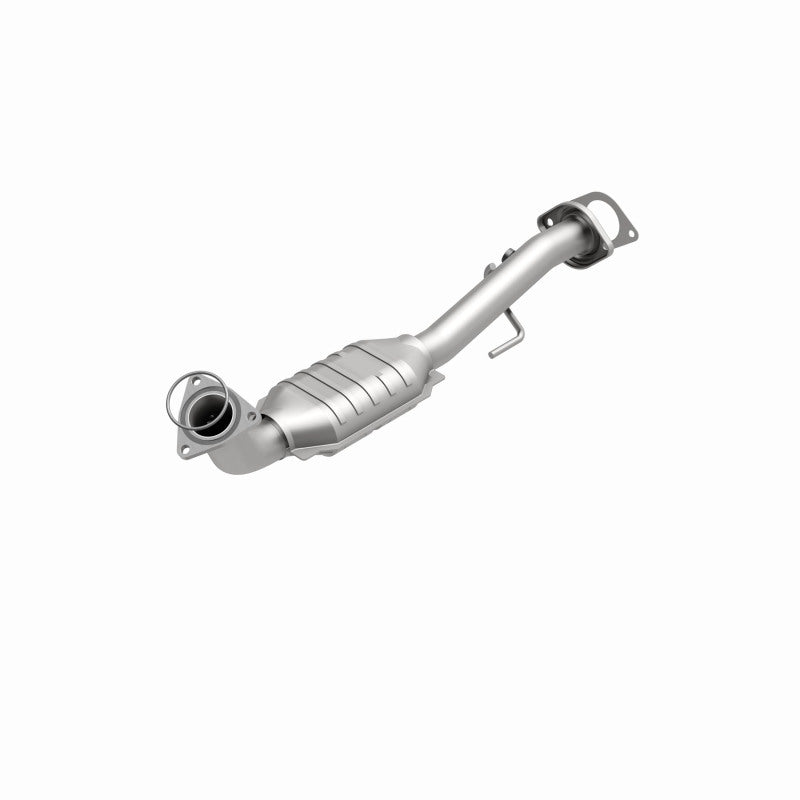 MagnaFlow Conv DF 02-06 Cadillac Escalade / 02-06 GM Yukon (Inc Denali)  6.0L P/S - DTX Performance