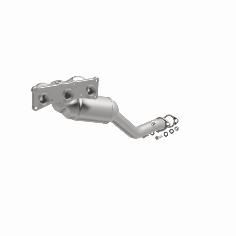 MagnaFlow Conv DF BMW 08-13 128i/07-13 328i/07-08 328Xi/06 325i/325iX/330i/300Xi 3.0L Front Manifold - DTX Performance