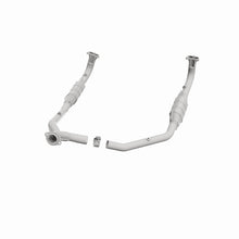 Load image into Gallery viewer, MagnaFlow Conv DF 97 Land Rover Defender 90 4.0L Y-Pipe Assy / 96-99 Discovery 4.0L Y-Pipe Assy - DTX Performance