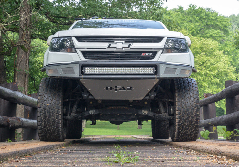 N-Fab M-RDS Front Bumper 15-17 Chevy Colorado - Tex. Black w/Silver Skid Plate - DTX Performance