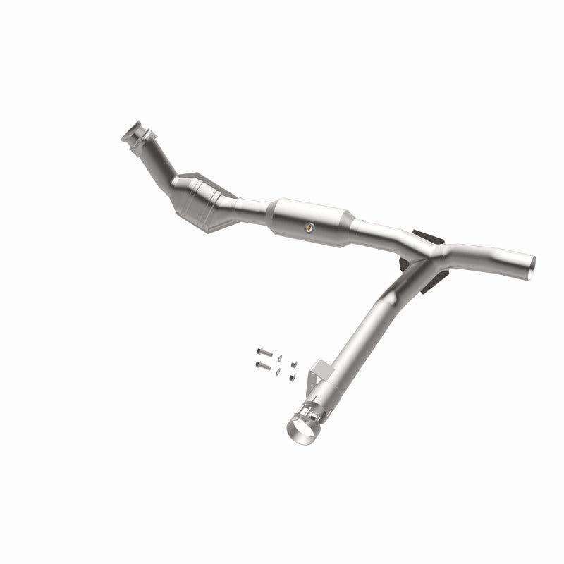 Magnaflow 01-03 Ford F150 XL/XLT V6 4.2L OEM Grade / EPA Compliant Direct-Fit Catalytic Converter - DTX Performance