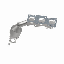 Load image into Gallery viewer, Magnaflow Conv DF 2007-2009 Sorento 3.3 3.8 L Manifold - DTX Performance