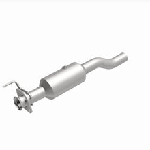 Load image into Gallery viewer, MagnaFlow 20-22 Ford F-350 Super Duty V8 7.3L Rear Underbody Direct Fit Catalytic Converter - DTX Performance