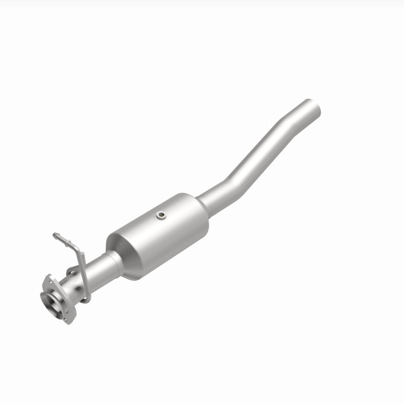 MagnaFlow 16-19 Ford F-53 V10 6.8L Underbody Direct-Fit Catalytic Converter - DTX Performance