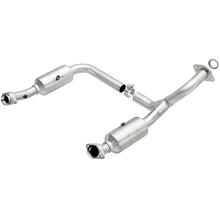 Load image into Gallery viewer, MagnaFlow Conv DF 06-09 Ford Explorer 4.6L Y-Pipe Assy/07-09 Explorer Sport Trac 4.6L - DTX Performance