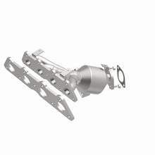 Load image into Gallery viewer, MagnaFlow Direct-Fit SS OEM Catalytic Converter 12-15 Hyundai Accent L4-1.6LGAS - DTX Performance