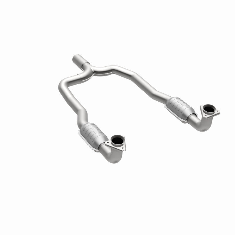 MagnaFlow Conv GM 49X6.5X4 2.25/3 - DTX Performance