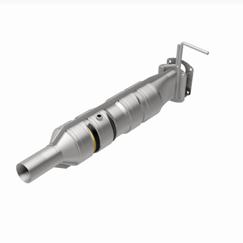 MagnaFlow 09-17 Ford F53 V10 6.8L Underbody Direct Fit Catalytic Converter - DTX Performance