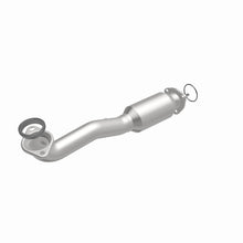 Load image into Gallery viewer, MagnaFlow 10-11 Honda CR-V California Catalytic Converter Direct Fit - DTX Performance