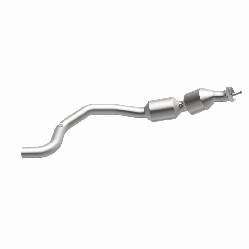 MagnaFlow 13-17 Range Rover V8 5 OEM Underbody Direct Fit EPA Compliant Catalytic Converter - DTX Performance