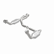 Load image into Gallery viewer, MagnaFlow Conv DF 02-06 Cadillac Truck. 8 5.3L Dual Conv. Y-Pipe Assy 2wd/Chevy Truck 99-07 - DTX Performance