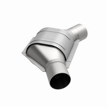 Load image into Gallery viewer, MagnaFlow Conv Univ 2.50inch Angled Inlet/Outlet - DTX Performance