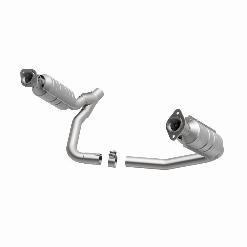 MagnaFlow 06 Mitsubishi Raider Catalytic Converter DF (California) - DTX Performance