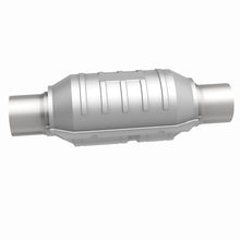 Load image into Gallery viewer, Magnaflow 2.50in California Grade CARB Compliant Universal Catalytic Converter - DTX Performance