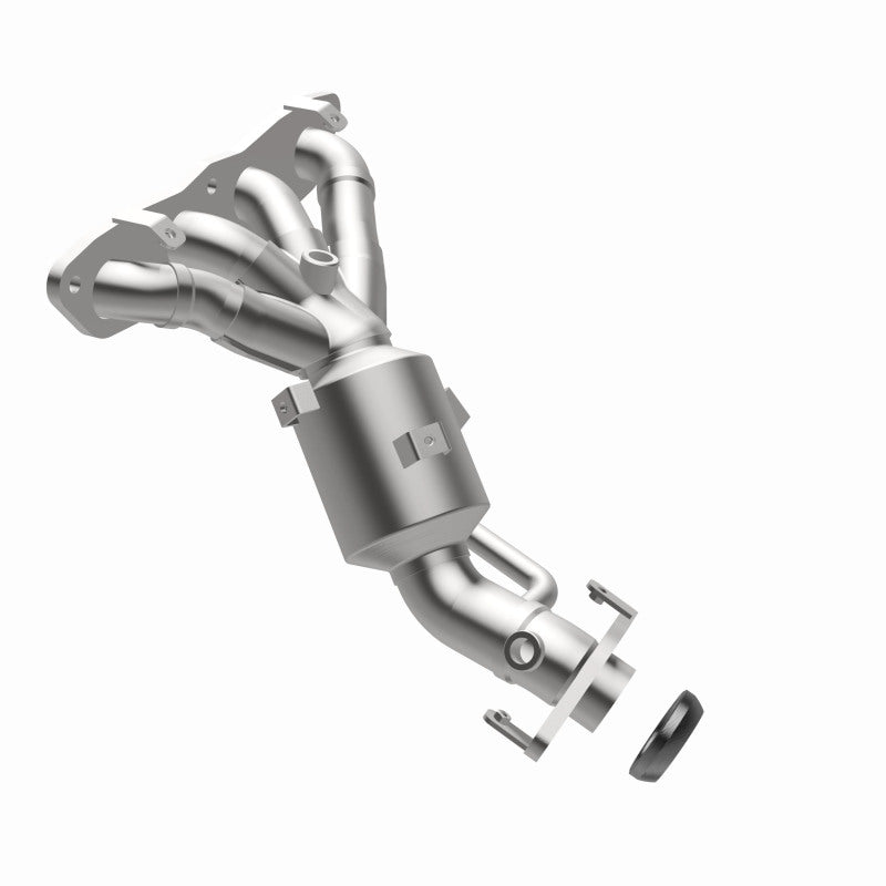 MagnaFlow OEM Grade 12-17 Toyota Prius C Federal / EPA Compliant Manifold Catalytic Converter - DTX Performance