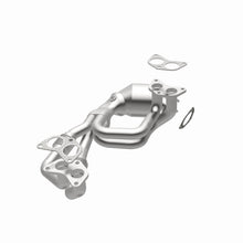 Load image into Gallery viewer, MagnaFlow Converter Direct Fit 06-11 Subaru Impreza 2.5L - DTX Performance