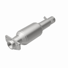 Load image into Gallery viewer, MagnaFlow California Grade Catalytic Converter Direct Fit 91-92 Oldsmobile Bravada V6 4.3L - DTX Performance