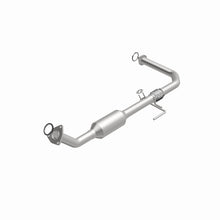 Load image into Gallery viewer, MagnaFlow Conv Direct Fit OEM 2003-2004 Toyota Tundra Underbody - 47.125in Length - DTX Performance