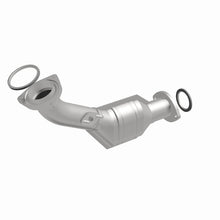 Load image into Gallery viewer, MagnaFlow Conv DF Front 00-04 Toyota Tacoma 3.4L 4WD / 00-04 Tundra 3.4L - DTX Performance