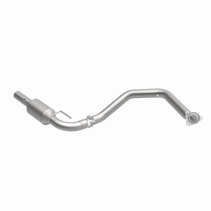 MagnaFlow 2009 Chevrolet Express 4500 V8 6.0L Left Underbody Catalytic Converter - DTX Performance