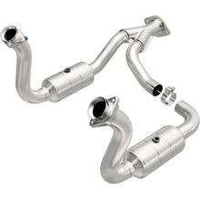 Load image into Gallery viewer, Magnaflow Conv DF 08-10 Ford F-250/F-250 SD/F-350/F-350 SD 5.4L/6.8L / F-450 SD 6.8L Y-Pipe Assembly - DTX Performance