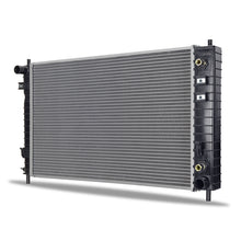 Load image into Gallery viewer, Mishimoto Chevrolet Equinox Replacement Radiator 2005 - DTX Performance