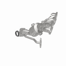 Load image into Gallery viewer, MagnaFlow OEM Grade 12-17 Toyota Prius C Federal / EPA Compliant Manifold Catalytic Converter - DTX Performance