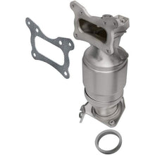 Load image into Gallery viewer, MagnaFlow 12-14 Honda CR-V 2.4L L4 GAS California Catalytic Converter Direct Fit - DTX Performance