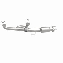 Load image into Gallery viewer, MagnaFlow Conv Direct Fit 16-17 Honda Odyssey 3.5L V6 Underbody - DTX Performance