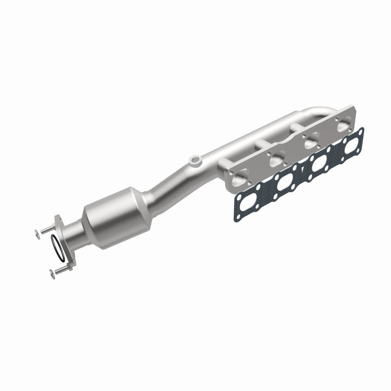 MagnaFlow Direct-Fit California Manifold Catalytic Converter 04-06 Nissan Titan 5.6L V8 - DTX Performance