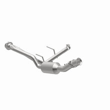 Load image into Gallery viewer, MagnaFlow 18-20 Ford F-150 V6 3.3L Right Underbody Direct-Fit Catalytic Converter - DTX Performance