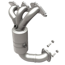 Load image into Gallery viewer, Magnaflow Conv DF 07-11 Chrysler Sebring 2.7L Fr Manifold / 08-10 Dodge Avenger 2.7L Fr Manifold - DTX Performance