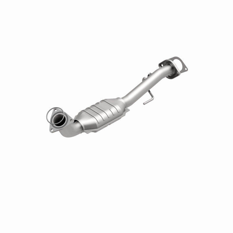 MagnaFlow Conv DF 02-06 Cadillac Escalade / 02-06 GM Yukon (Inc Denali)  6.0L P/S - DTX Performance