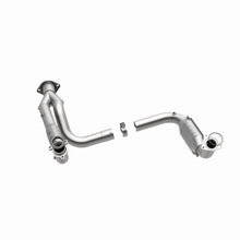 Load image into Gallery viewer, MagnaFlow Conv DF 07-09 Hummer Truck H2 Y-Pipe Assy - DTX Performance