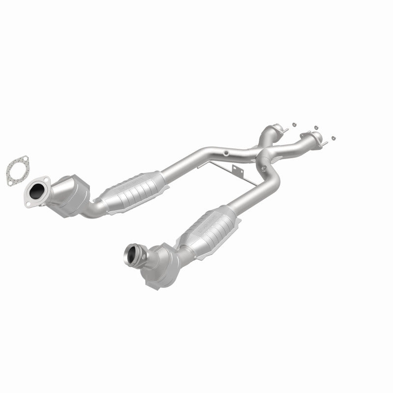 Magnaflow Conv DF 96-98 4.6L *California* - DTX Performance