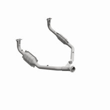 Load image into Gallery viewer, MagnaFlow Conv DF 97 Land Rover Defender 90 4.0L Y-Pipe Assy / 96-99 Discovery 4.0L Y-Pipe Assy - DTX Performance