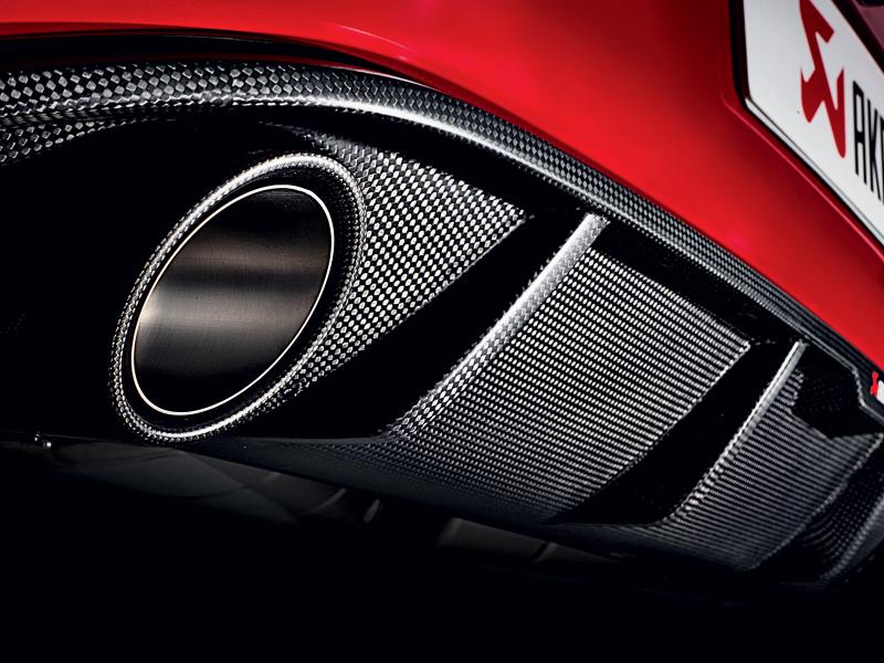 Akrapovic 13-17 Volkswagen Golf GTI (VII) Evolution Line w/ Cat (Titanium) w/ Carbon Tips - DTX Performance