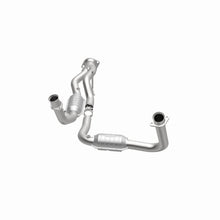 Load image into Gallery viewer, MagnaFlow Conv DF 05-06 Jeep Grand Cherokee 3.7L Y-Pipe Assembly - DTX Performance