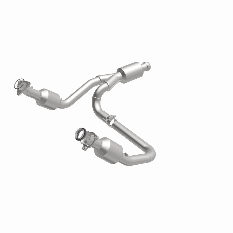 Magnaflow 14-15 Chevrolet Silverado 1500 5.3L Direct-Fit Catalytic Converter - DTX Performance