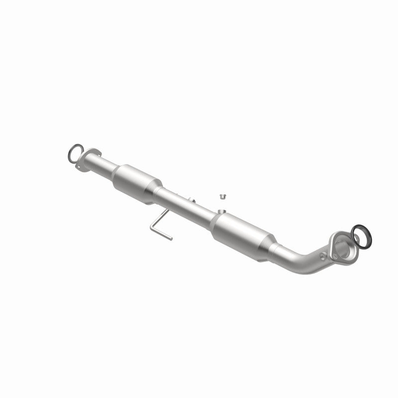 MagnaFlow 13-15 Toyota Tacoma California Grade CARB Compliant Direct-Fit Catalytic Converter - DTX Performance