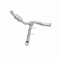 Load image into Gallery viewer, MagnaFlow 11-14 Ford F-150 5.0L Direct Fit CARB Compliant Left Catalytic Converter - DTX Performance