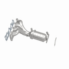 Load image into Gallery viewer, MagnaFlow 08-10 Pontiac G6 2.4L Underbody Direct Fit CARB Compliant Manifold Catalytic Converter - DTX Performance