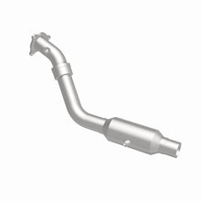 Load image into Gallery viewer, MagnaFlow Conv Direct Fit OEM 2004-2006 Chrysler Pacifica Underbody - DTX Performance