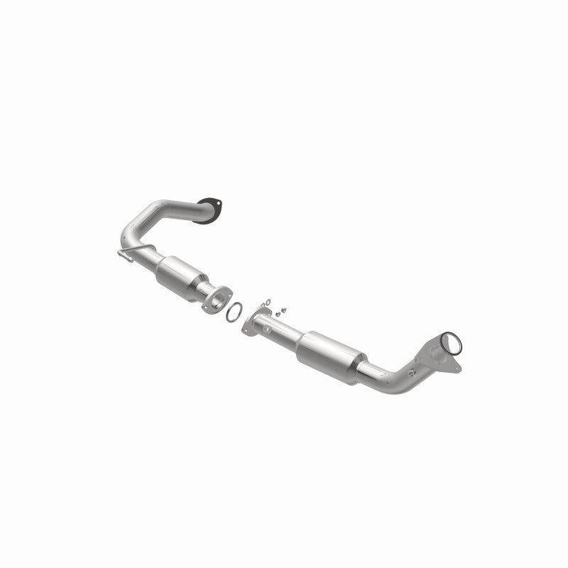 Magnaflow 08-17 Toyota Sequoia 5.7L CARB Compliant Direct-Fit Catalytic Converter - DTX Performance