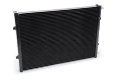 Load image into Gallery viewer, Edelbrock Heat Exchanger Dual Pass Single Row 24in x 16.5in x 2.12in - Black - DTX Performance